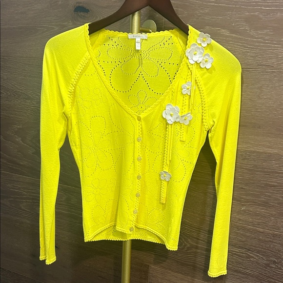 Escada Lemon Lace Detail Top - Picture 1 of 16
